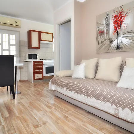 Apartmán Vanilla With Heated Pool Zadar