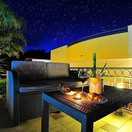 Vanilla With Heated Pool Appartement *