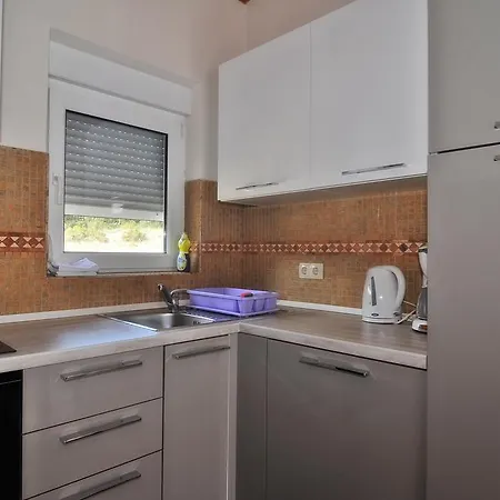 Vanilla With Heated Pool *