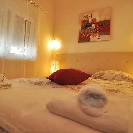 Vanilla With Heated Pool Appartement