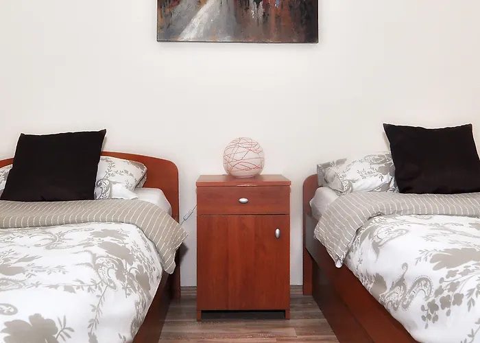 Vanilla With Heated Pool Apartman