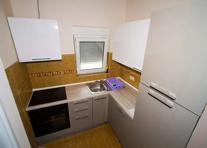 Apartman Vanilla With Heated Pool Zára