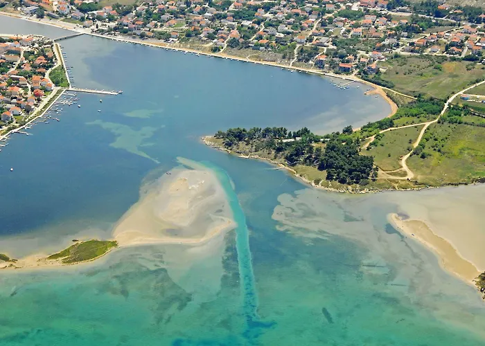 Vanilla With Heated Pool Zára