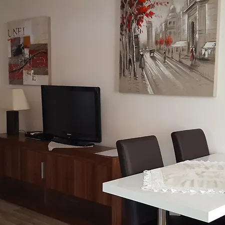 Apartment Vanilla With Heated Pool