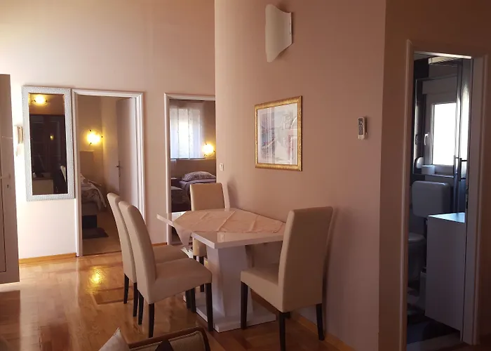 Vanilla With Heated Pool Appartement