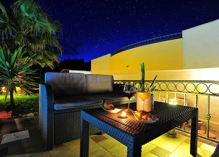 Vanilla With Heated Pool Appartement *