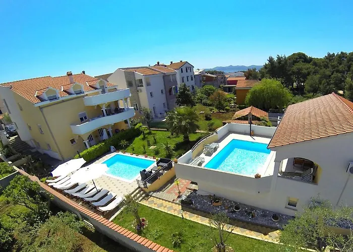 Appartement Vanilla With Heated Pool *