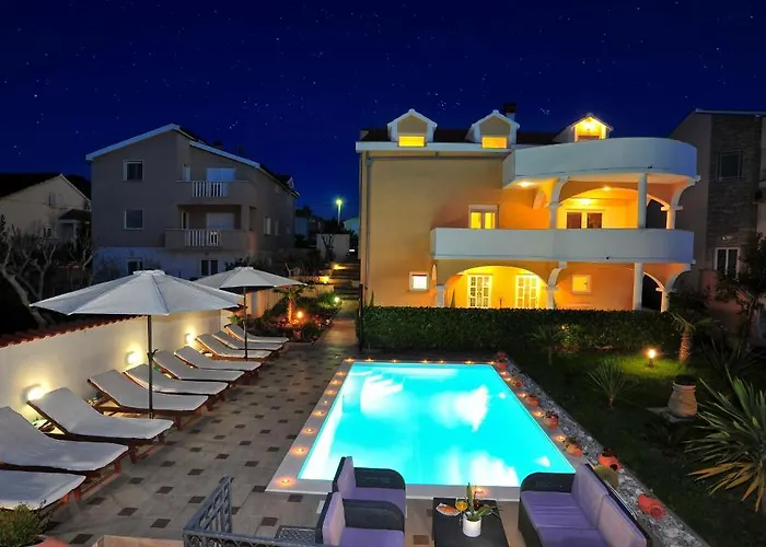 Vanilla With Heated Pool Appartement